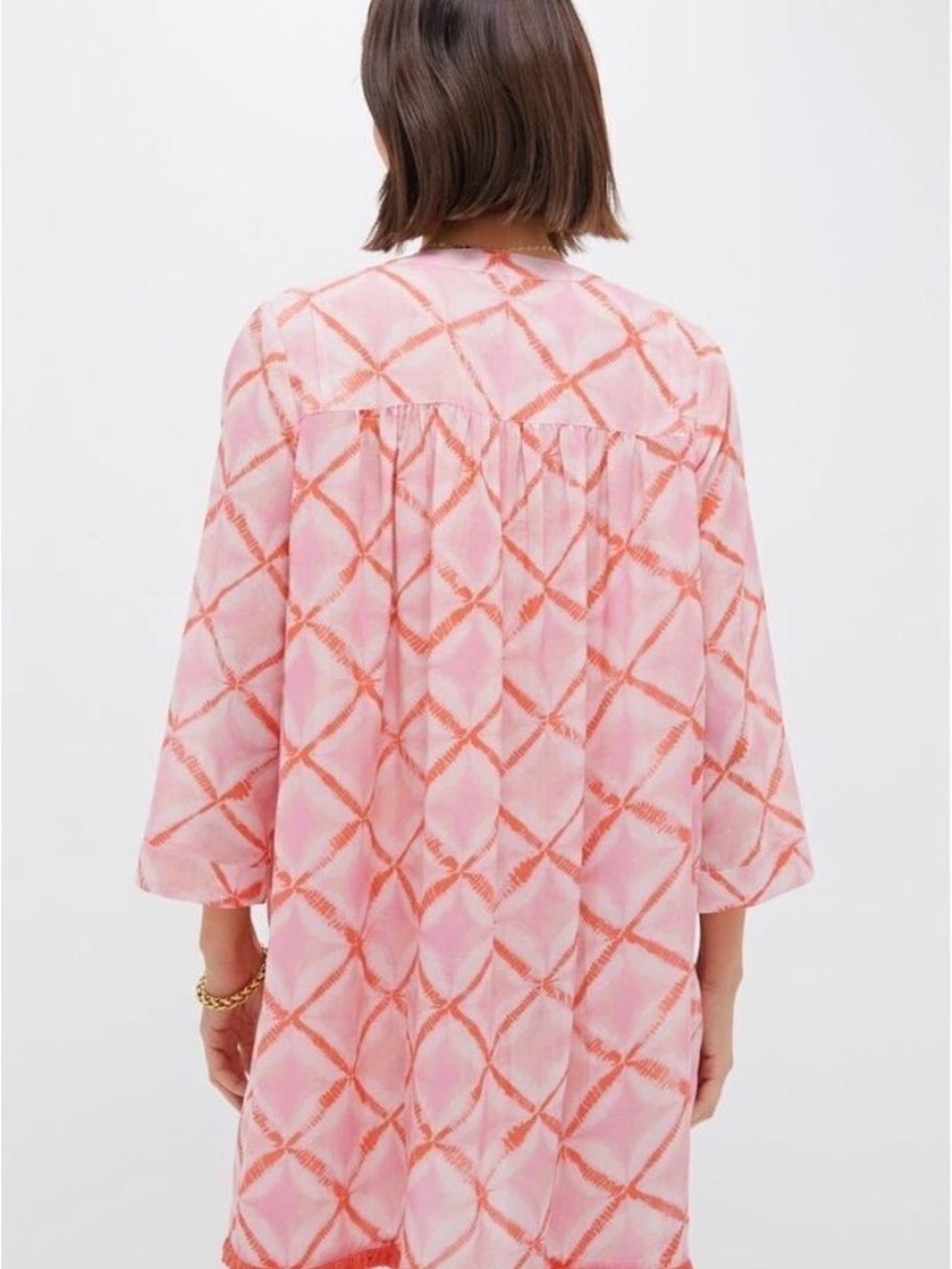 Tuckernuck Pink and Coral Geometric Swim Coverup Tunic - Picture 3 of 7